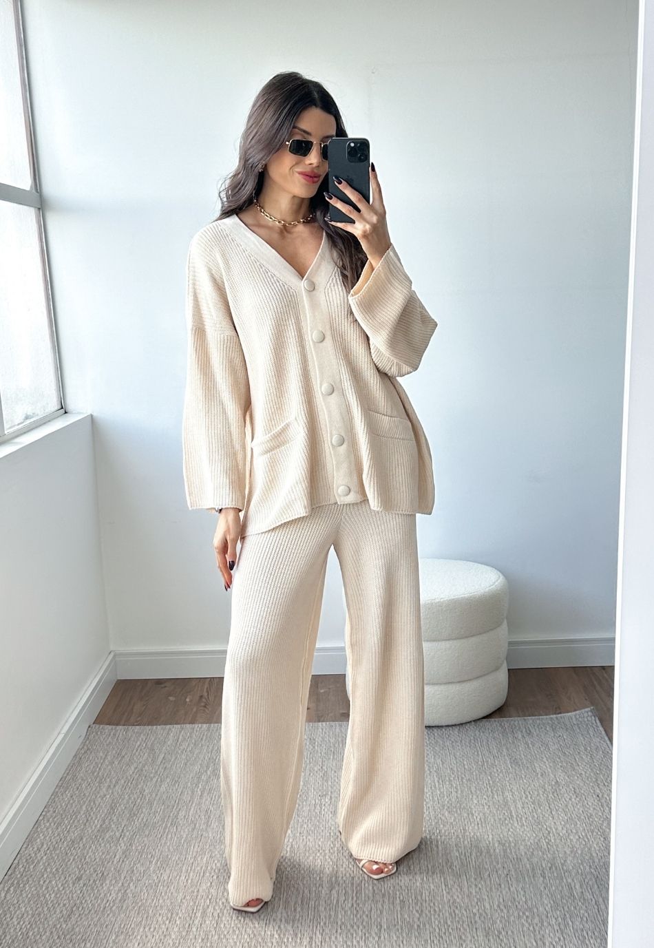 Conjunto Tricô Cardigan e Calça Wide Leg Areia