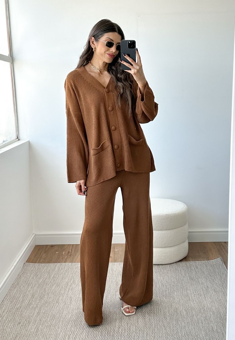 Conjunto Tricô Cardigan e Calça Wide Leg Marrom